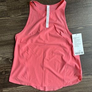 Lululemon lightweight stretch run tank size 4